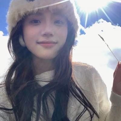 推动摇篮的手